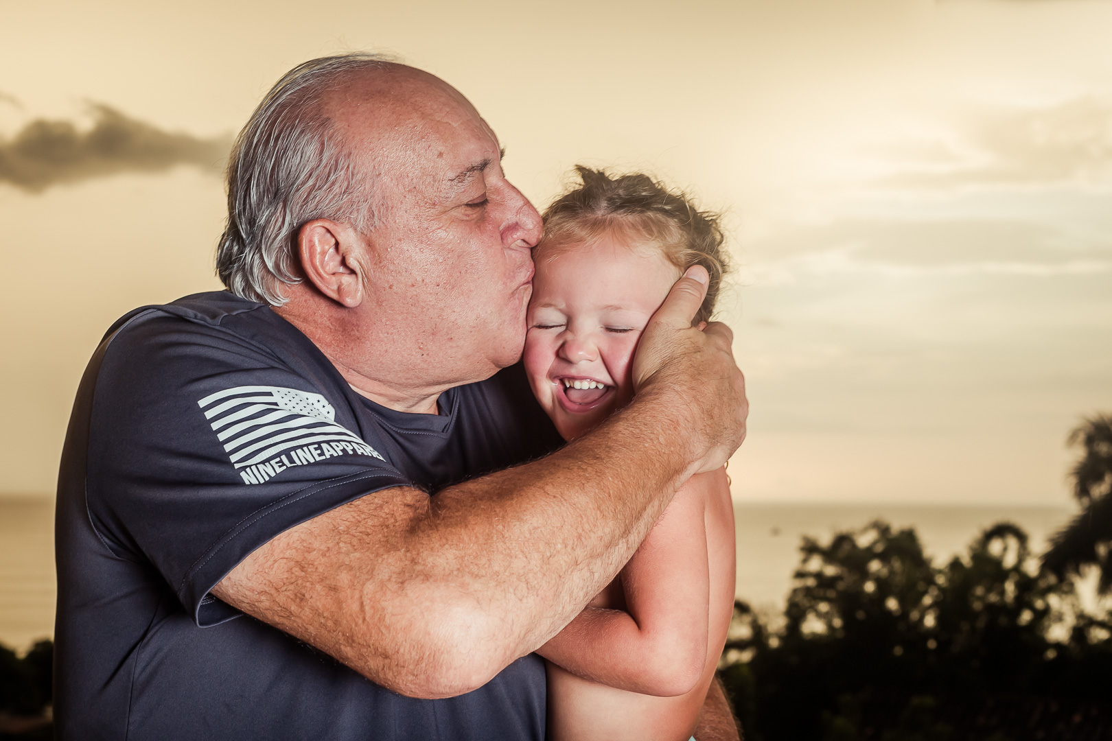 (c) bidrop.com-2023-07-08-175755_2048px