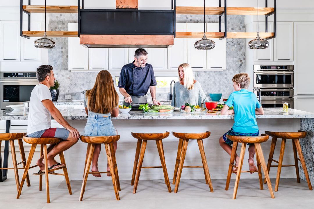 Family lifestyle photography Costa Rica – breakfast time at large kitchen island